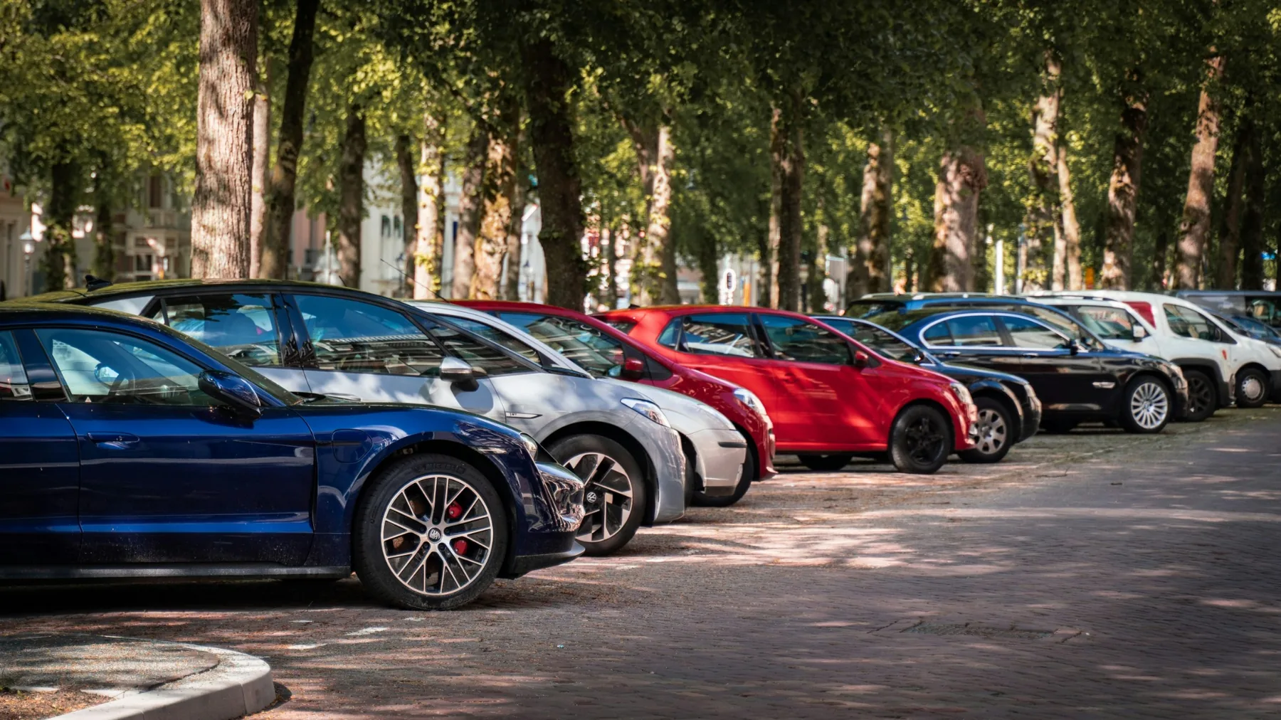 Car hire vehicle selection