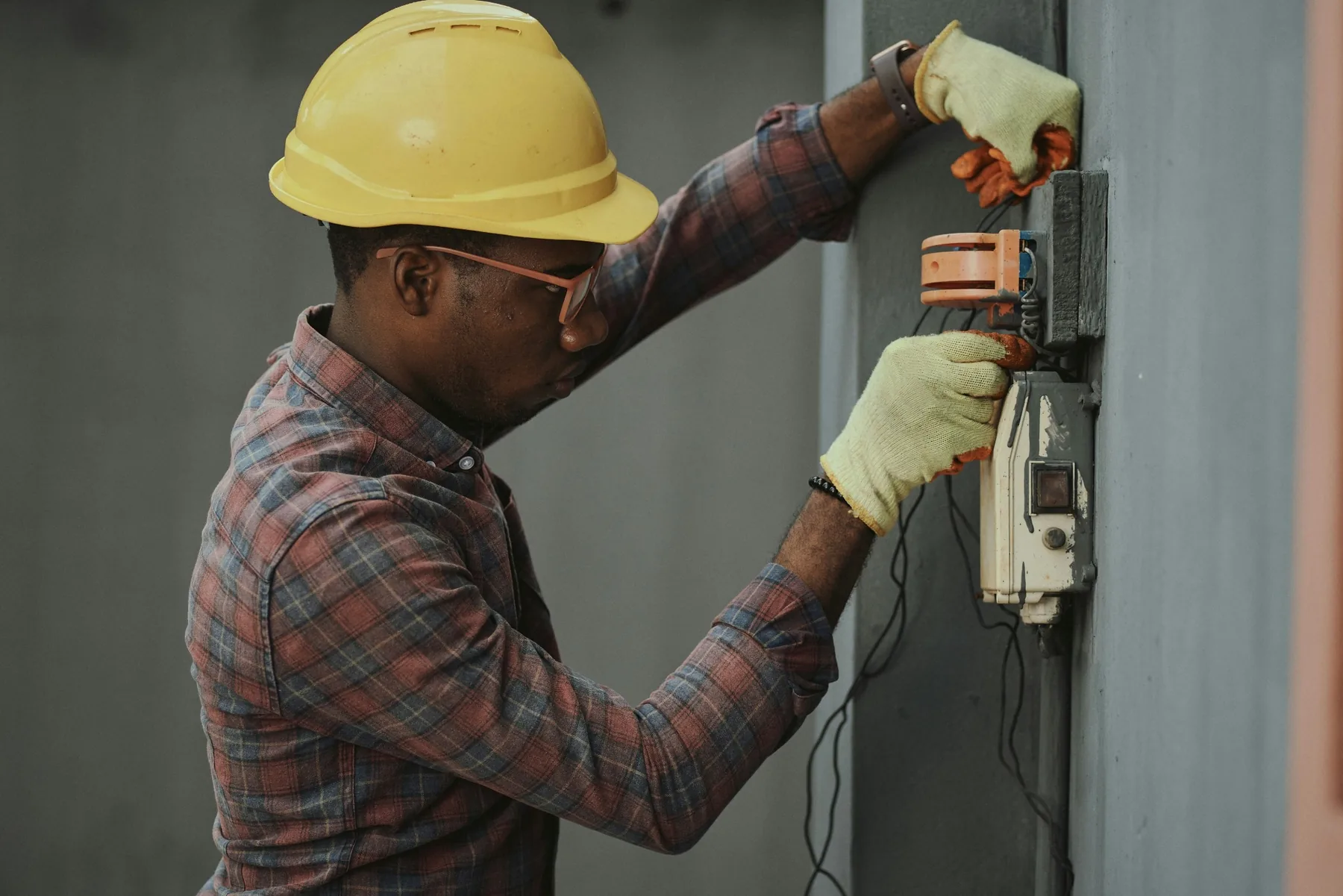 Property electrical and maintenance work